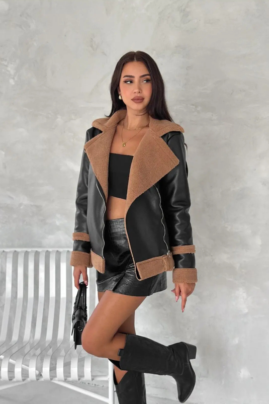 Astarlı Kuzu Deri Kürklü Ceket