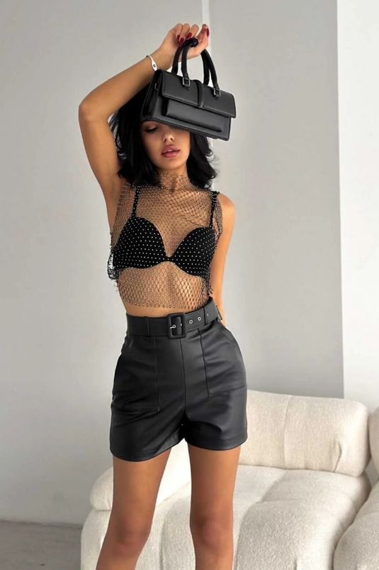 İthal İçi Şardonlu Kemerli Yüksek Bel Geniş Paça Deri Şort